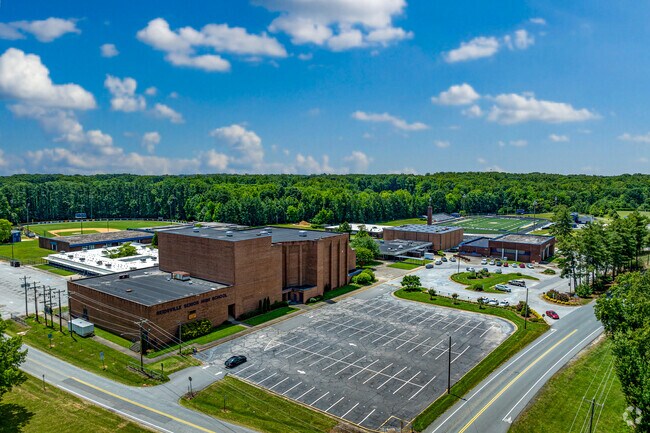 Reidsville High School serves around 800 students.
