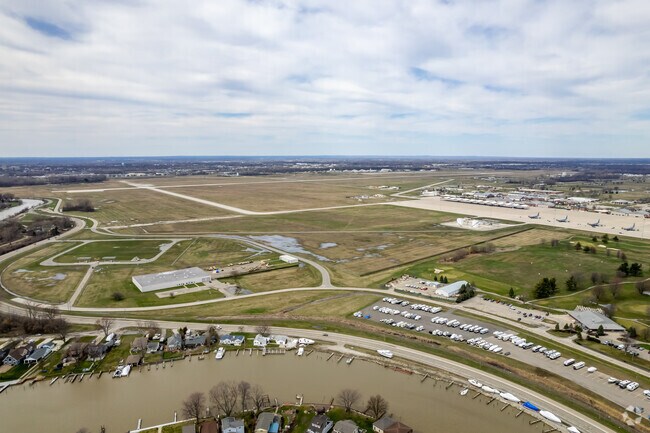 Selfridge Air Force Base has a popular Air Museum on weekends in Harrison Township.