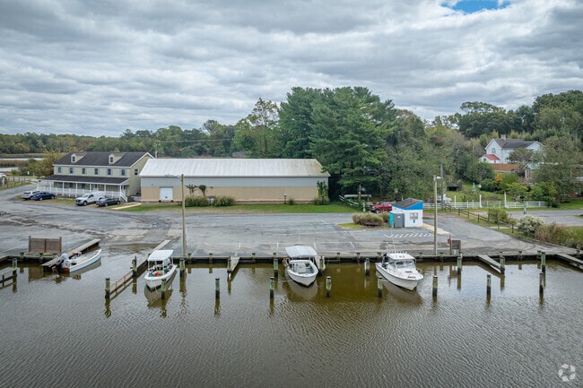Centreville Landing has boat ramps and boat slips for local fishermen.