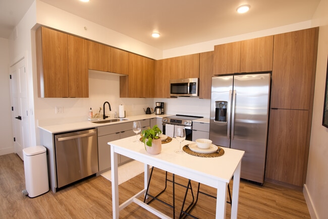 525 N 1st St unit Furnished 2 Bed 2 Ba, Driggs, ID 83422 - photo 7