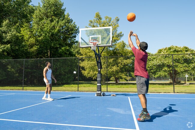 Walmsley residents can take advantage of several basketball courts at Broad Rock Park.