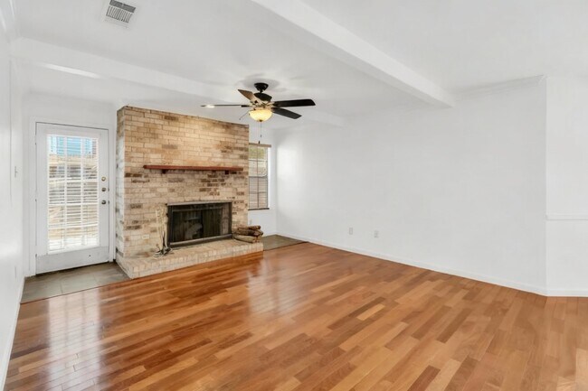 2913 Pearl St unit 102, Austin, TX 78705 - photo 4