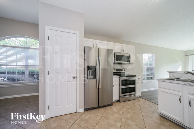 1332 Wilshire Ct S, Saint Johns, FL 32259 - photo 4