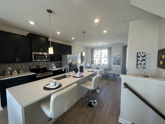 TBD Vista Reserve - Homesite Vista unit 82 - 3 Finished Leve, White Marsh, MD 21162 - photo 3