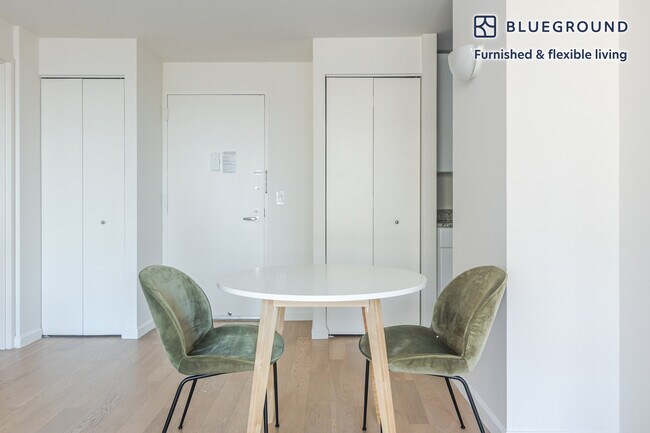 255 W 94th St unit FL10-ID1898, New York, NY 10025 - photo 6