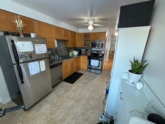 286-288 8th St Unit 1B, Wheeling, IL 60090