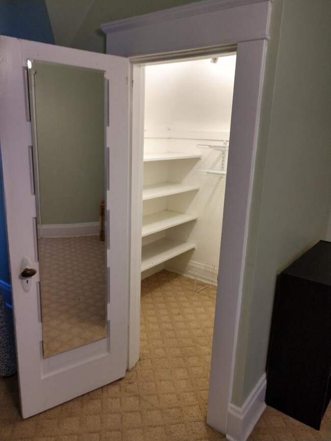 L. Bedroom closet
