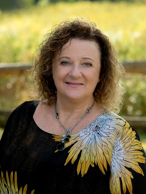 Angela Niven
