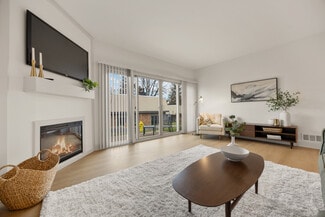 510-550 Warren St, Fayetteville, NY 13066