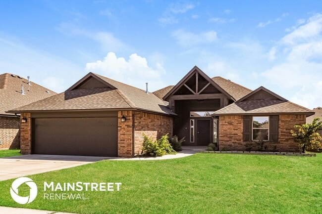 9948 SW 22nd St, Yukon, OK 73099 - photo 3