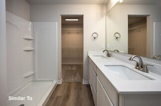 1216 Featherstone Ave NE, Bondurant, IA 50035