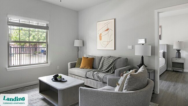 8200 Clarksprings Dr unit 2504.1406877, Dallas, TX 75236 - photo 3