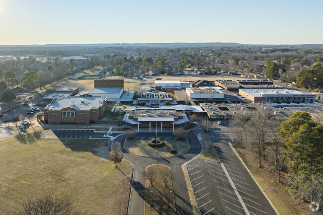 Austin Junior High School