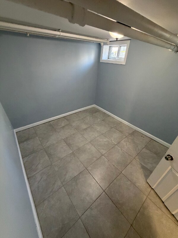 281 Hunterdon St unit basement, Newark, NJ 07103 - photo 1
