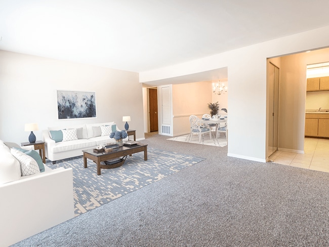 Fox Hill Glens, Grand Blanc, MI 48439 - photo 5