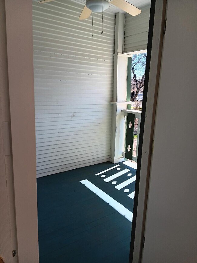 603 E Grayson St unit 603 E. Grayson st., San Antonio, TX 78208 - photo 6