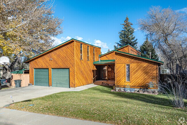 Midcentury homes in Glenrock create varied styles and designs.