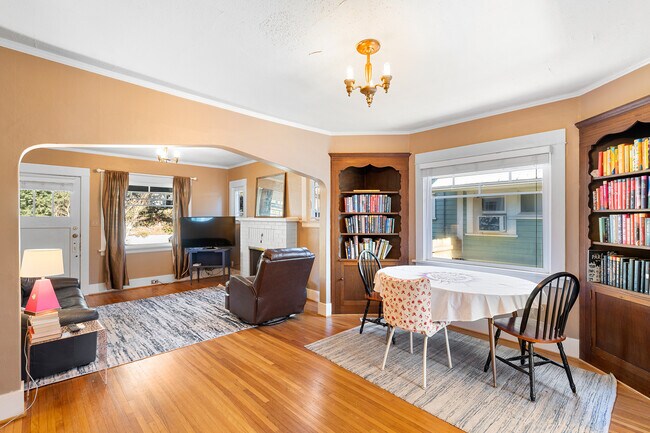 4828 NE Flanders St, Portland, OR 97213 - photo 6