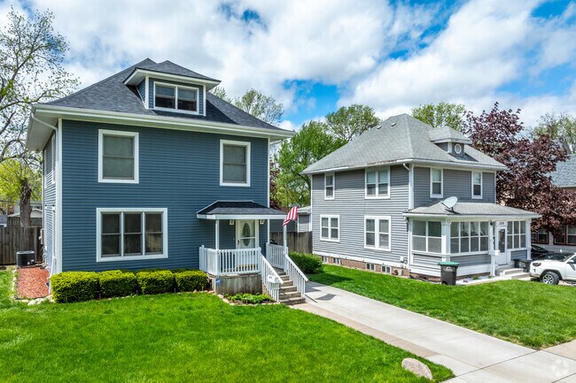 Large Foursquare homes are a popular style in Capitol Park.