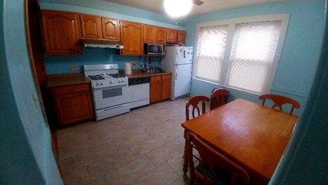 44 Woodbine St unit 1, Quincy, MA 02170 - photo 7