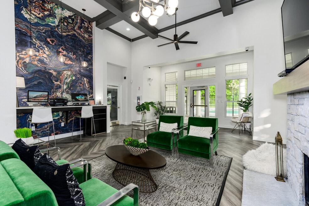 Northland Heights, Kansas City, MO 64154 - photo 1