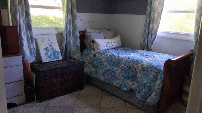 4805 Linda Ct unit 1, Kingsport, TN 37664 - photo 3