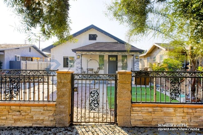 1301 Prado St, Los Angeles, CA 90023 - photo 2