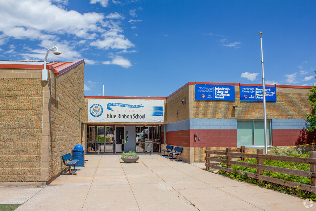 Northridge Elementary School front entrance in Highlands Ranch-Lone Tree.