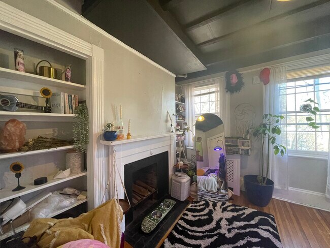 5 Champney Place unit 2, Boston, MA 02114 - photo 6