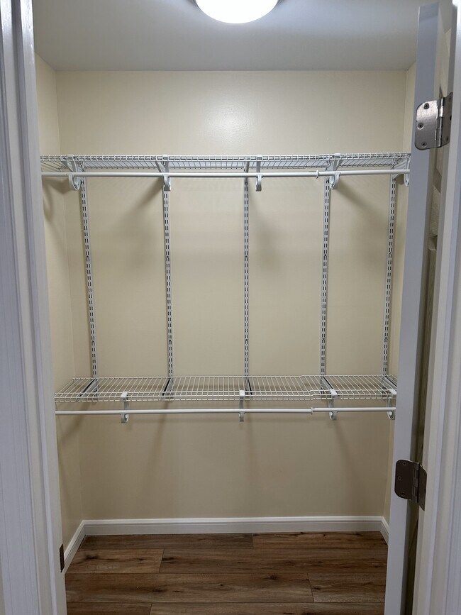 107 Violet Aly unit 1, Pikeville, KY 41501 - photo 4