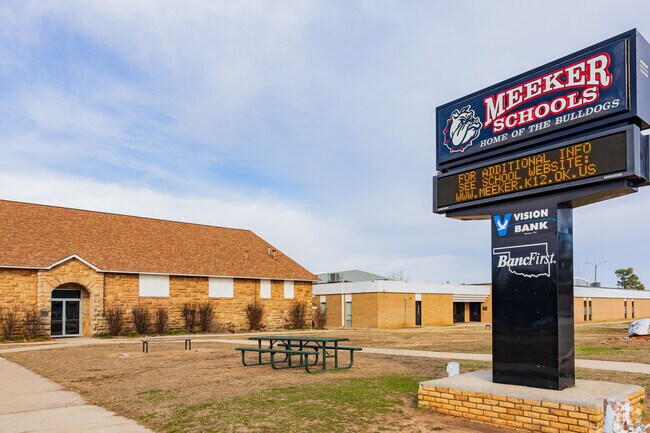 Close up shot of the signage of Meeker High School.