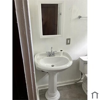 4431 Ashland Ave, St. Louis, MO 63115