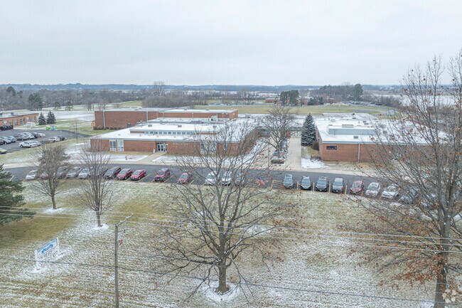 Mary Endres Elementary School is a highly rated school in Woodstock.