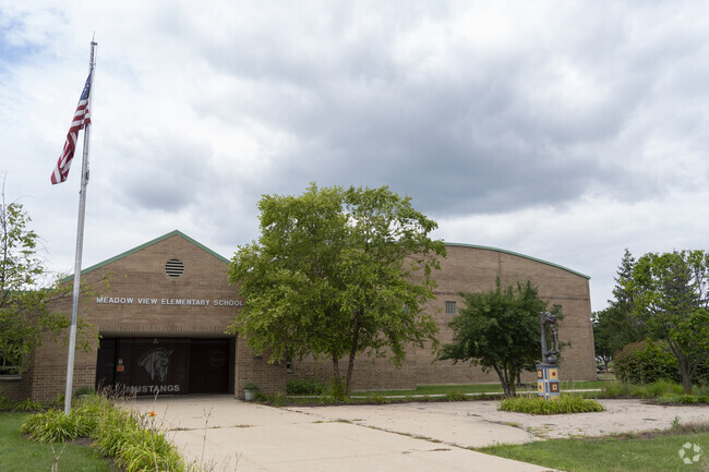 Meadow View Elementary School building in Caton Farm.