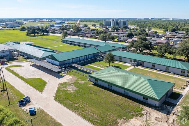 Oaklawn Junior High School