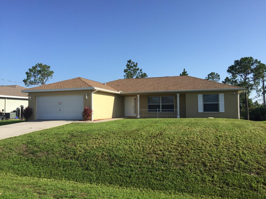 1233 Damen St E, Lehigh Acres, FL 33974 - photo 1