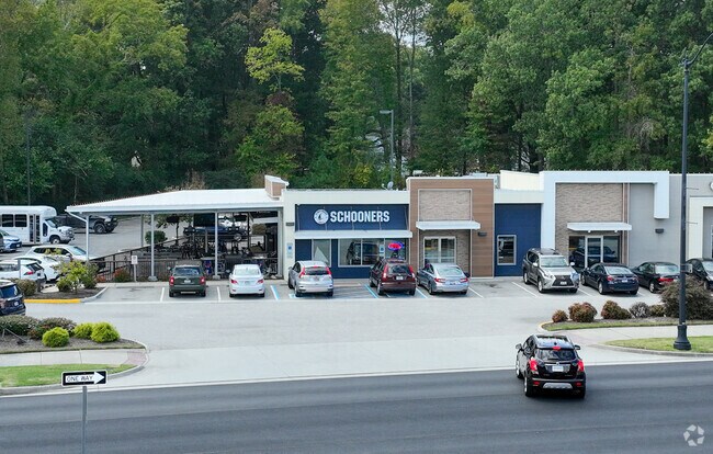 Schooner's Grill is a popular spot for Boulevard residents.
