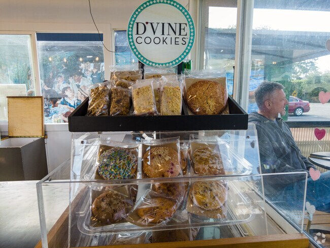 Lake Burien residents can stop by The Bean Coffee Stand for a sweet treat.