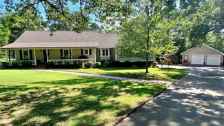 11 Henry Ct, Russellville, AR 72802