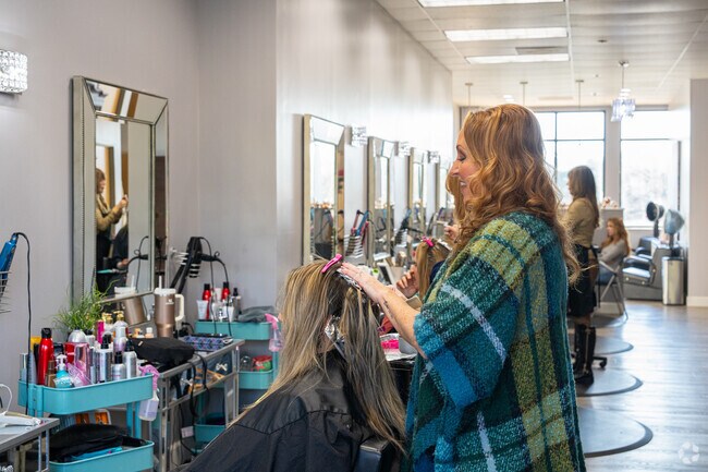 Always look your best at Twyst Salon at Murray Scholls Shopping Center.