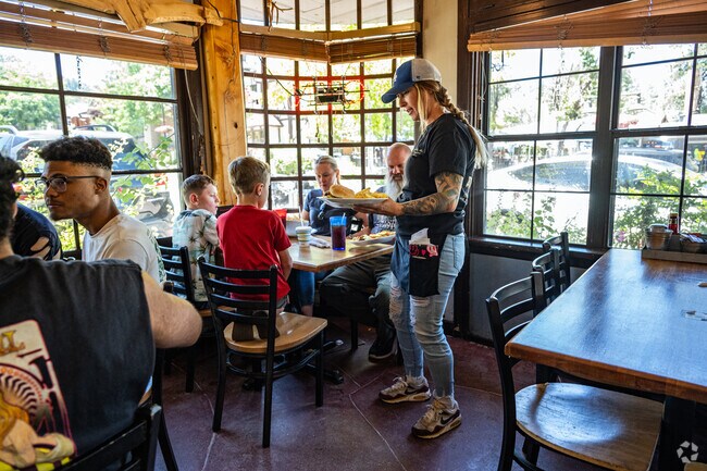 Teddy Bear Restaurant serves classic American fare in a casual setting.