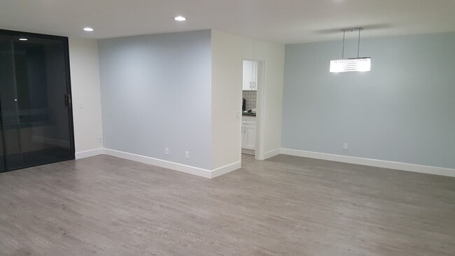 Hudson Terrace, Los Angeles, CA 90042 - photo 2