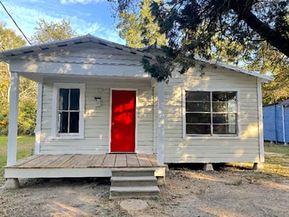 1206 W 7th St, Crowley, LA 70526