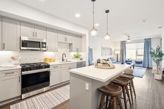 2700 N Ventura Rd, Oxnard, CA 93036