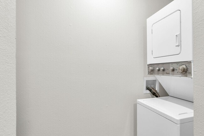 Sterling on First, Savoy, IL 61874 - photo 5