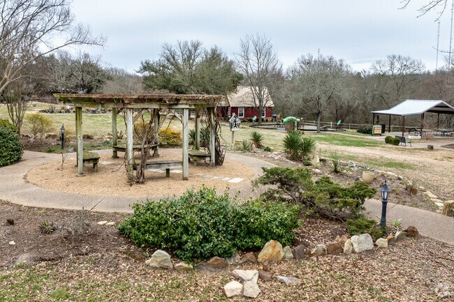 At the East Texas Arboretum & Botanical Society, landscapes of nature are on display.