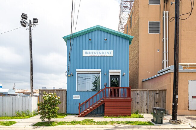 Try a new wine from The Independent Caveau NOLA in Gert Town.