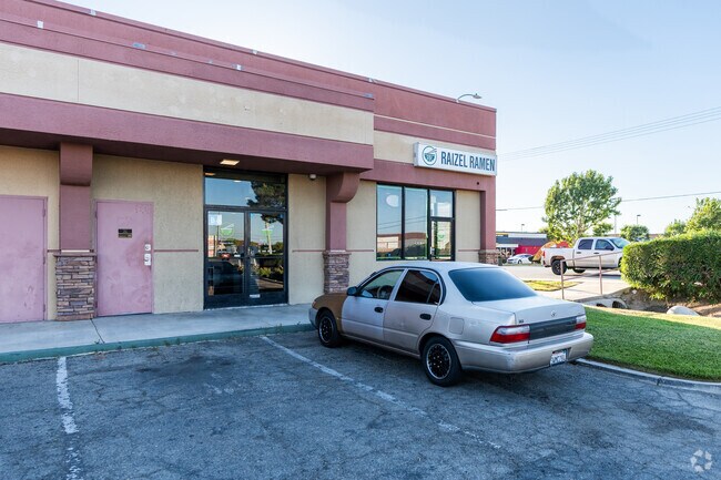 Raizel Ramen provides a nice cozy place for residents in East Palmdale to dine.