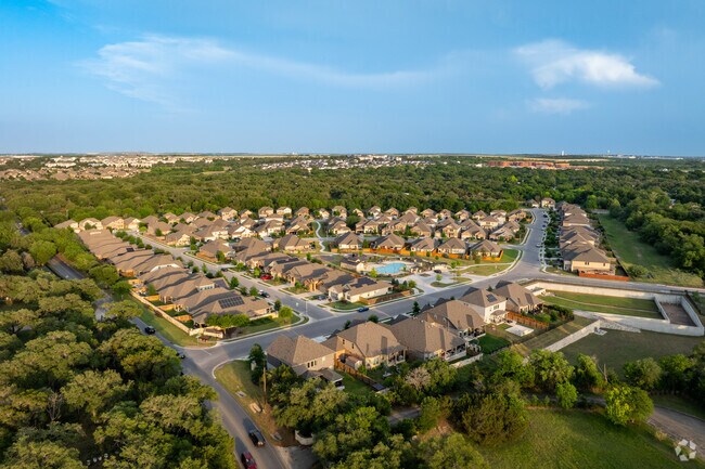 A quant housing development located in the tree lined neighborhood of Manchaca.