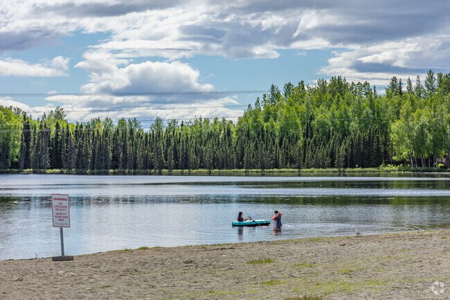 Goose Lake Park is full of folks enjoying the water in the summertime in the University Area.